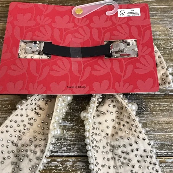 Sincerely Jules Pearl Embellished Bow Hair Clip NEW - Picture 4 of 6